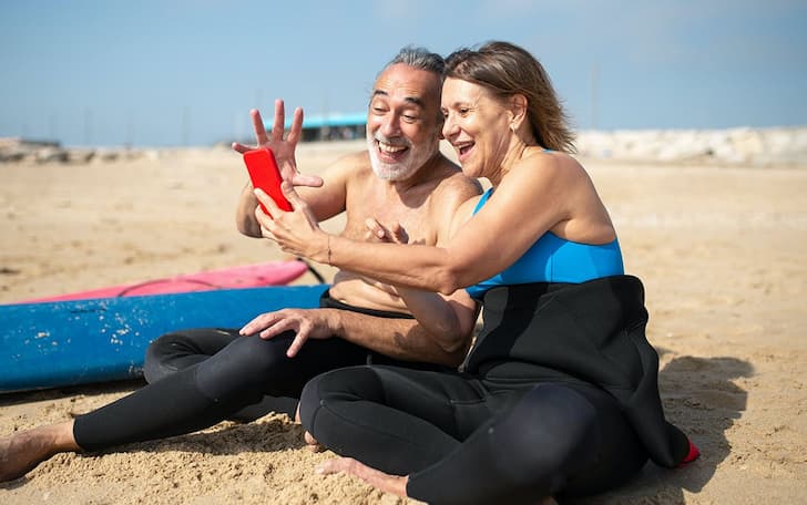 Selfie mit Handgeste