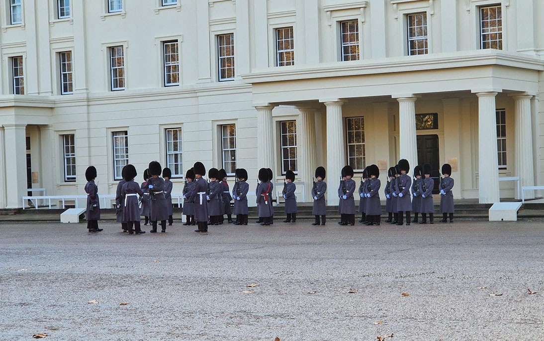 TravelSecure Tag 6 Buckingham Palace